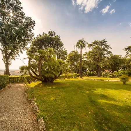 Casa Giardino Apartment *